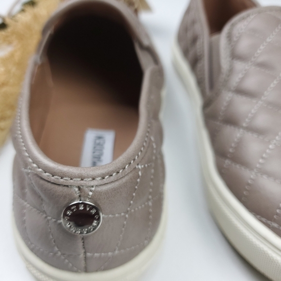🔴 STEVE Madden Quilted Lether Grey Tan Loafers 6m - Picture 2 of 13
